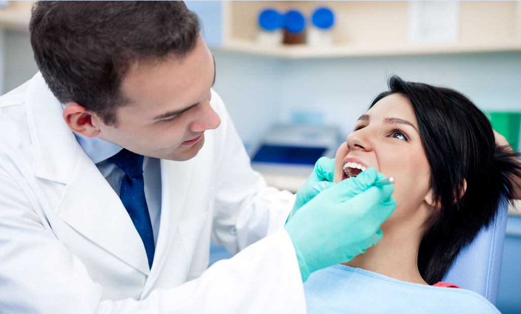 How We Can Hire A Professional Dentist For Implantation?