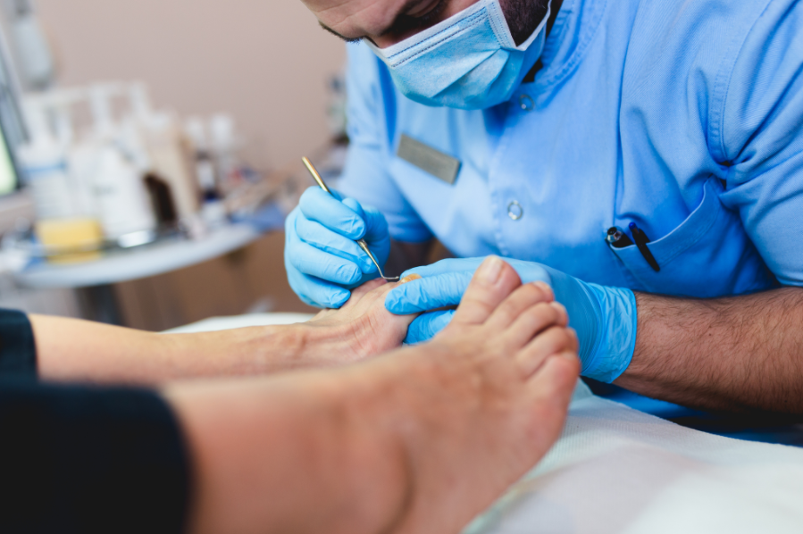 Podiatrist Near Your Can Heal Your Feet From Infections