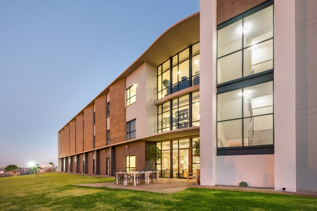 Day Hospital Midstream