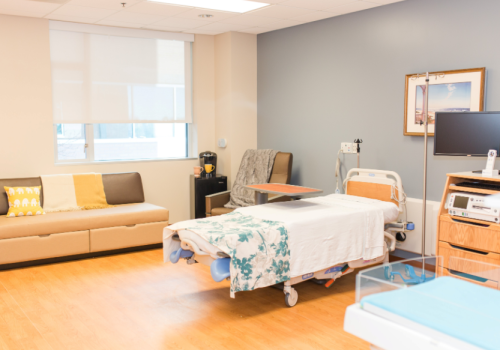The Popularity Surge of Birthing Suites Hospitals: Why More Parents-to-be Are Choosing Them