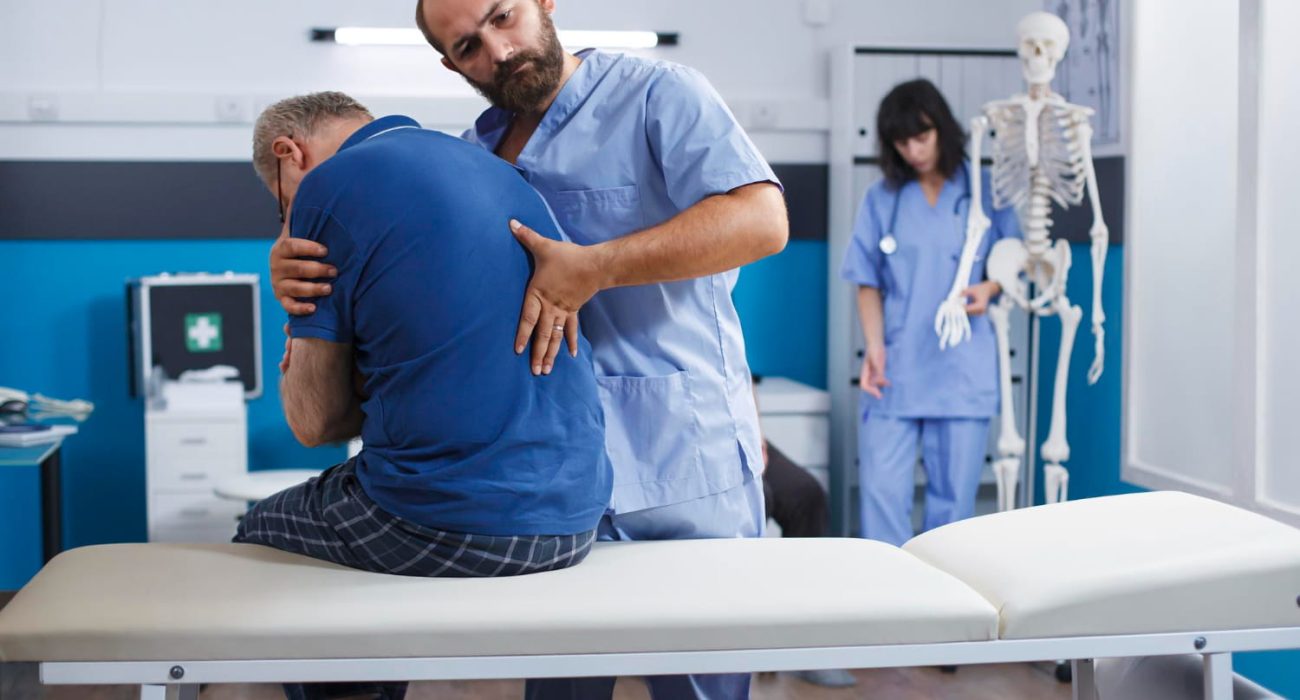 Signs to Notice That You Need a Chiropractor