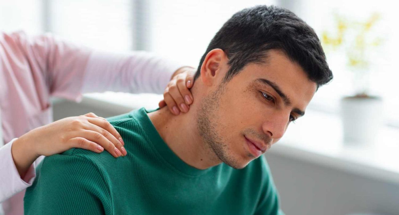 Understanding Neck & Back Pain: Causes, Symptoms, and When to Seek Treatment